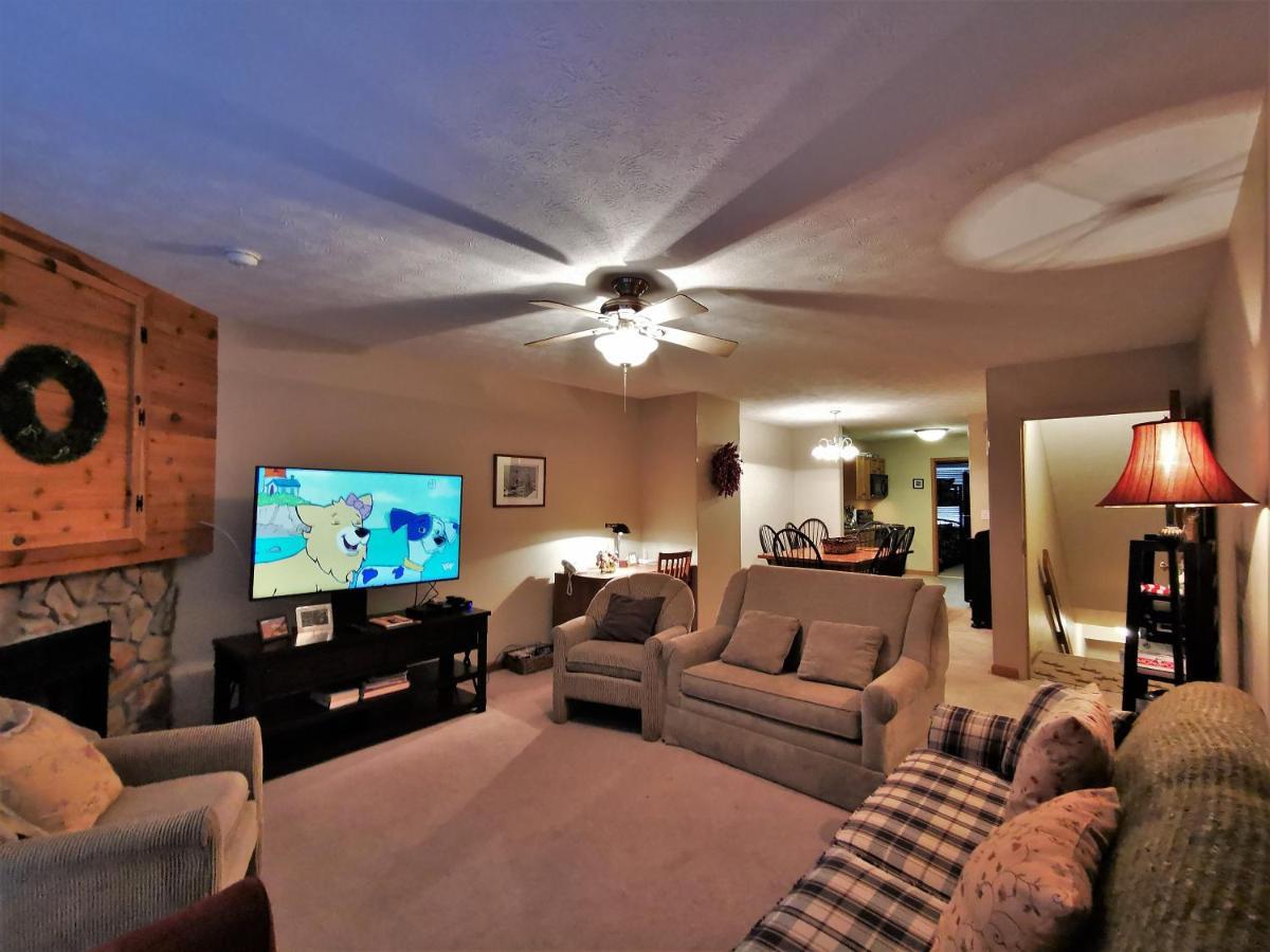 Gorgeous House For Ski Retreat Or Mountain Vacations Snowshoe Bagian luar foto