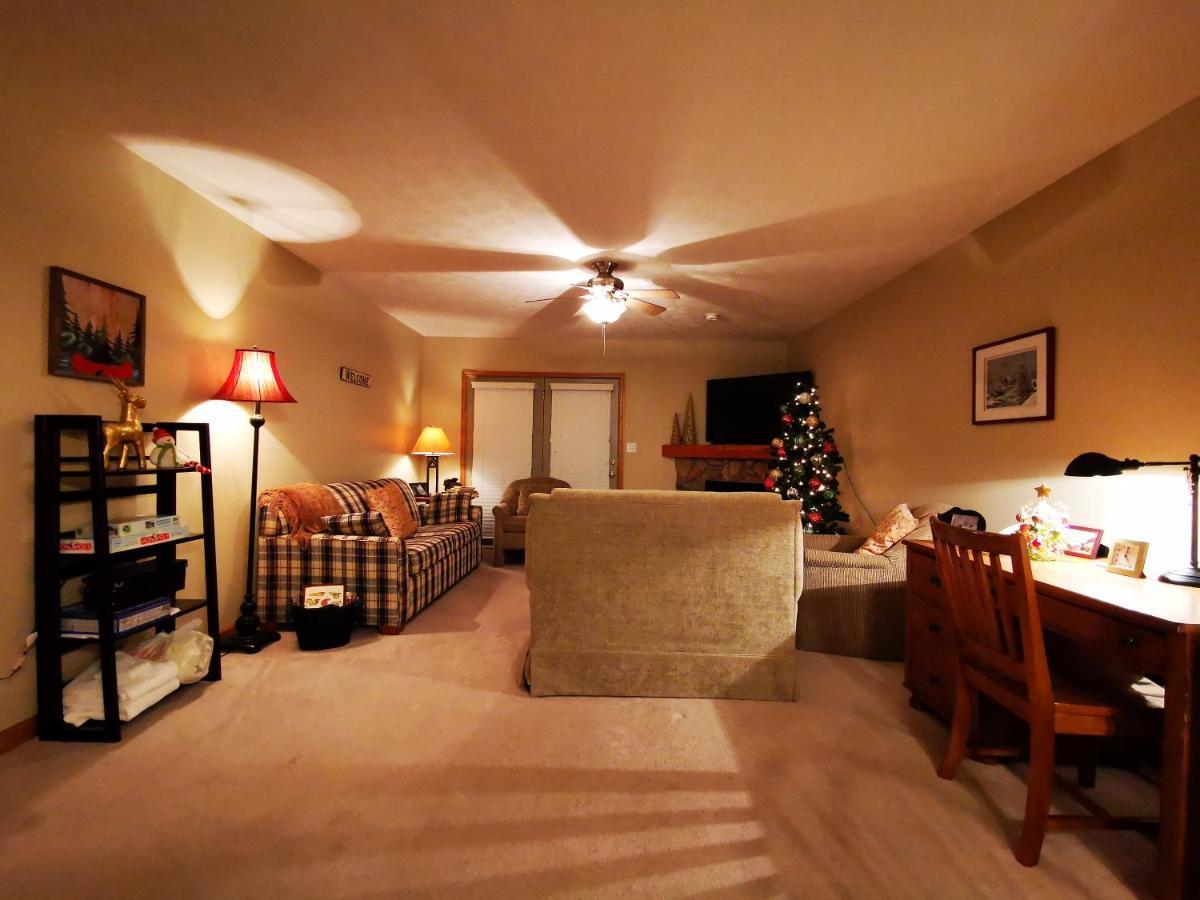Gorgeous House For Ski Retreat Or Mountain Vacations Snowshoe Bagian luar foto
